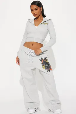 Buzo de Fashion Nova en Buzos y Sweaters para argentina