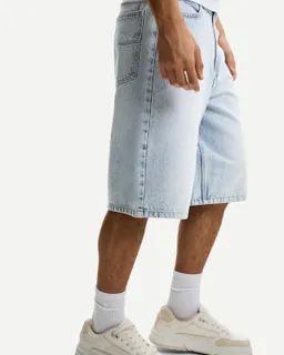 Bermuda denim holgada de Bershka en Bermudas y Shorts para argentina