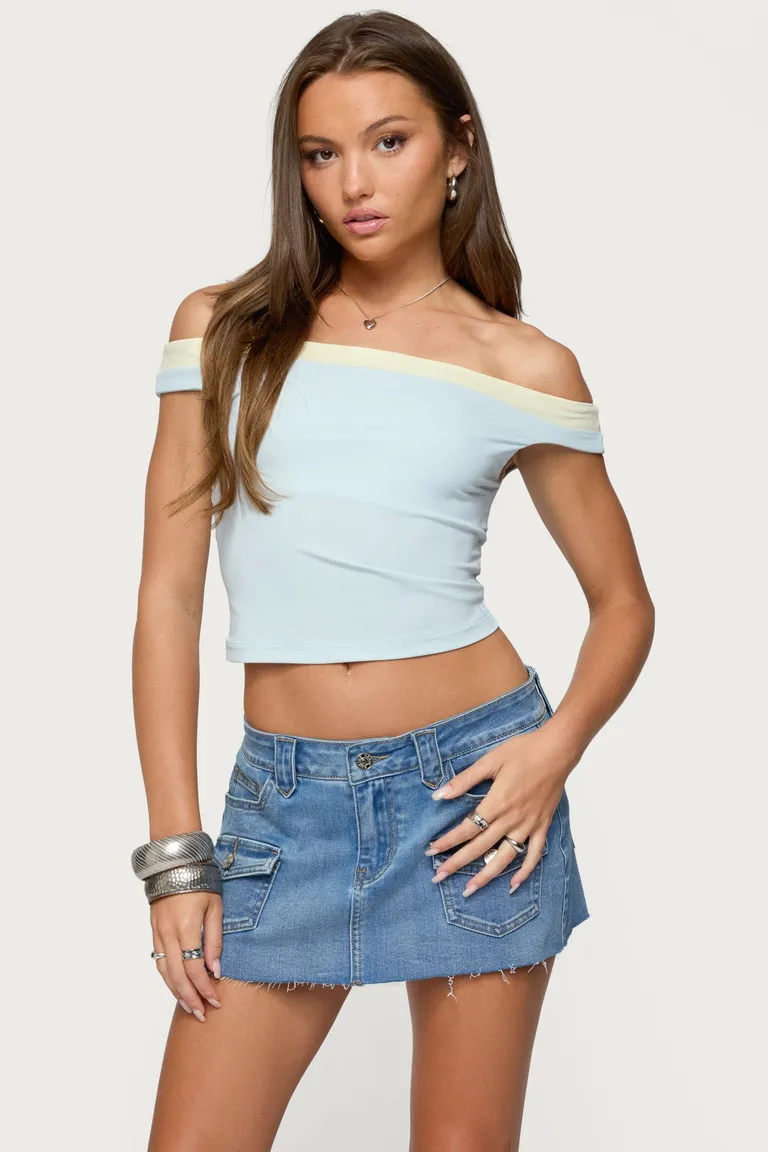 Top contraste off shoulder strada de Edikted en Tops para argentina