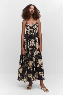 Vestido estampado con vuelo de Mango en Vestidos para argentina