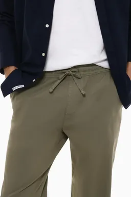 Pantalón jogger de Lefties en Pantalones para argentina