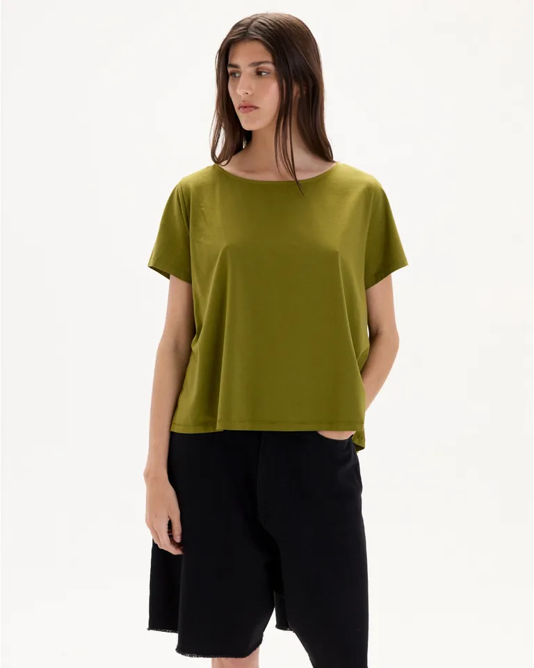 Remera de manga corta y escote redondo, en tono rosa y corte evasé de Blue Sheep en Remeras para argentina