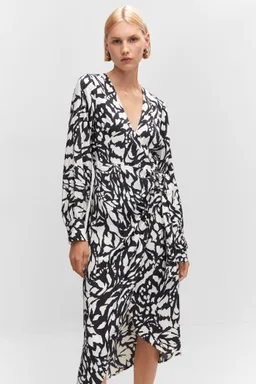 Vestido cruzado estampado de Mango en Vestidos para argentina