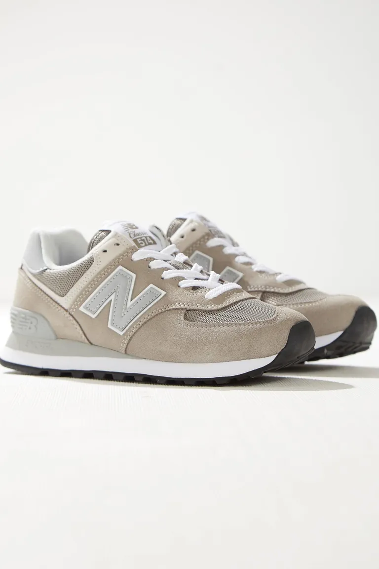 Zapatillas gris de Peppermayo en Zapatillas para argentina