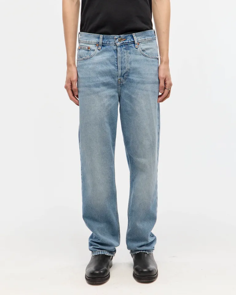 Pantalones de tiro bajo y pierna ancha en denim celeste lavado de Ay Not Dead en Pantalones para argentina