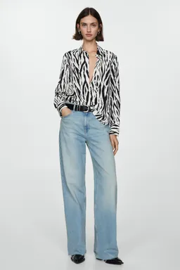 Camisa estampada fluida de Mango en Camisas para argentina