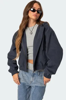 Campera milly crop oversize de Edikted en Chaquetas para argentina