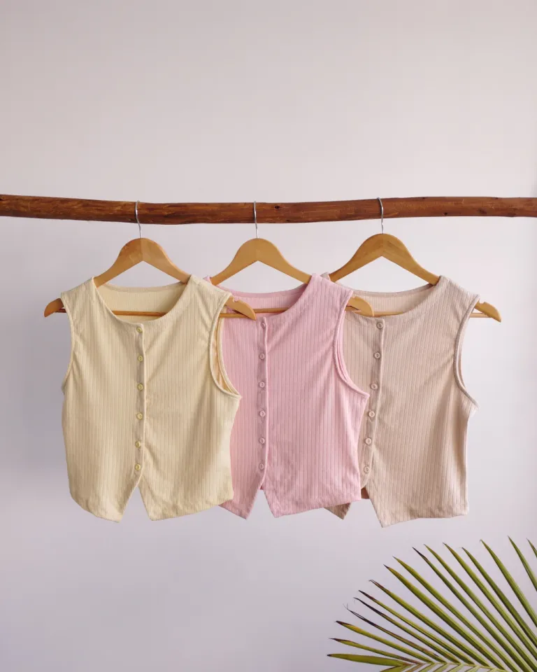 Top con abotonado delantero, prenda femenina versátil y elegante de Lemmon en Tops para argentina