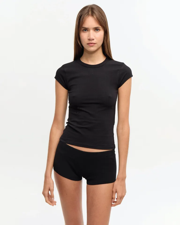 Shorts tejidos en viscosa con cintura elástica y corte mini para un estilo casual y fresco de Ay Not Dead en Shorts para argentina