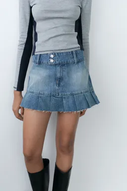 Minifalda denim con tablas de Mango en Faldas para argentina