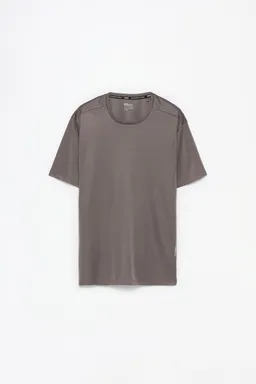Remera deportiva de Lefties en Remeras y Polos para argentina