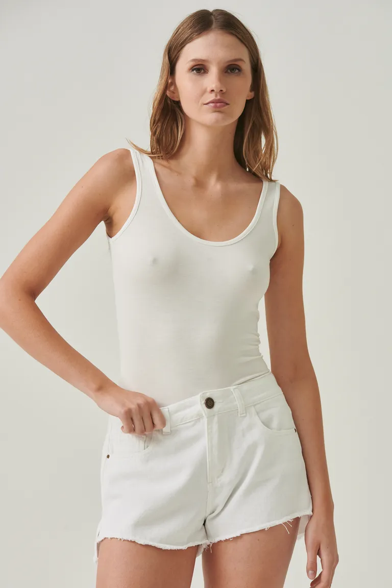 Musculosa básica de modal con corte relajado y escote redondeado de Sweet en Tops para argentina