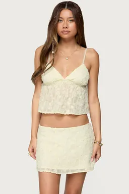 Top babydoll floral texturizado leora de Edikted en Tops para argentina