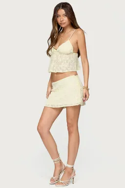 Top babydoll floral texturizado leora de Edikted en Tops para argentina