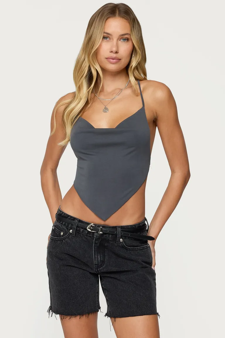 Top halter cuello drapeado tilla de Edikted en Tops para argentina