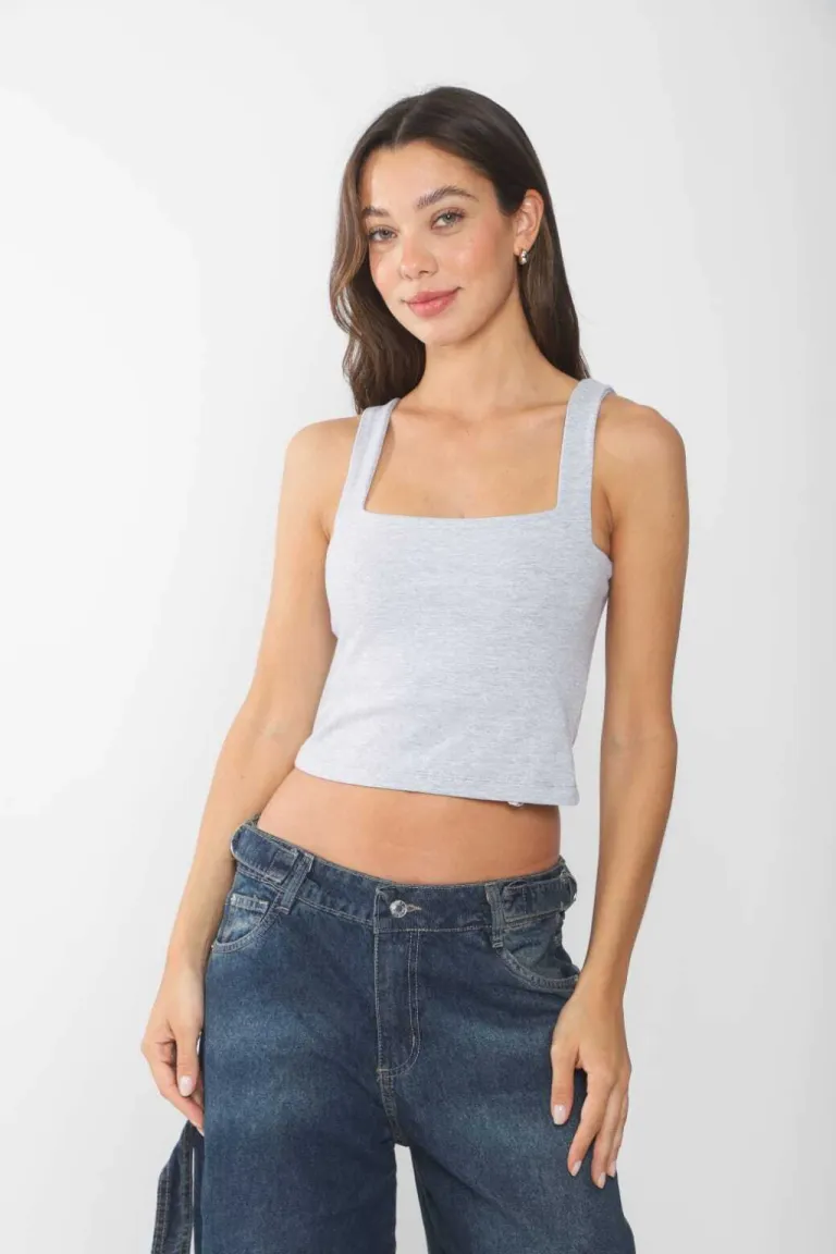 Top blanco de corte ajustado con escote cuadrado de Belle en Tops para argentina