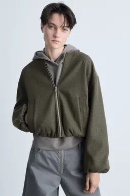 Chaqueta bomber fruncida de Mango en Chaquetas para argentina