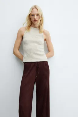 Pantalón recto plisado de Mango en Pantalones para argentina