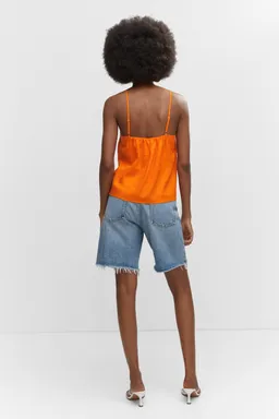 Top volantes cordón ajustable de Mango en Tops para argentina