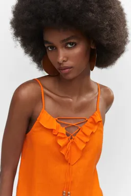 Top volantes cordón ajustable de Mango en Tops para argentina