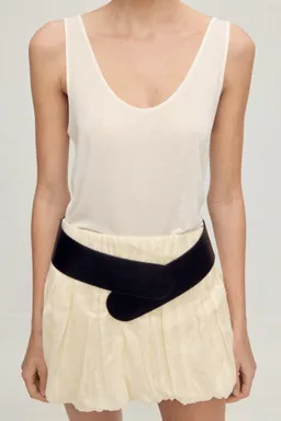 Top lyocell escote halter de Mango en Tops para argentina