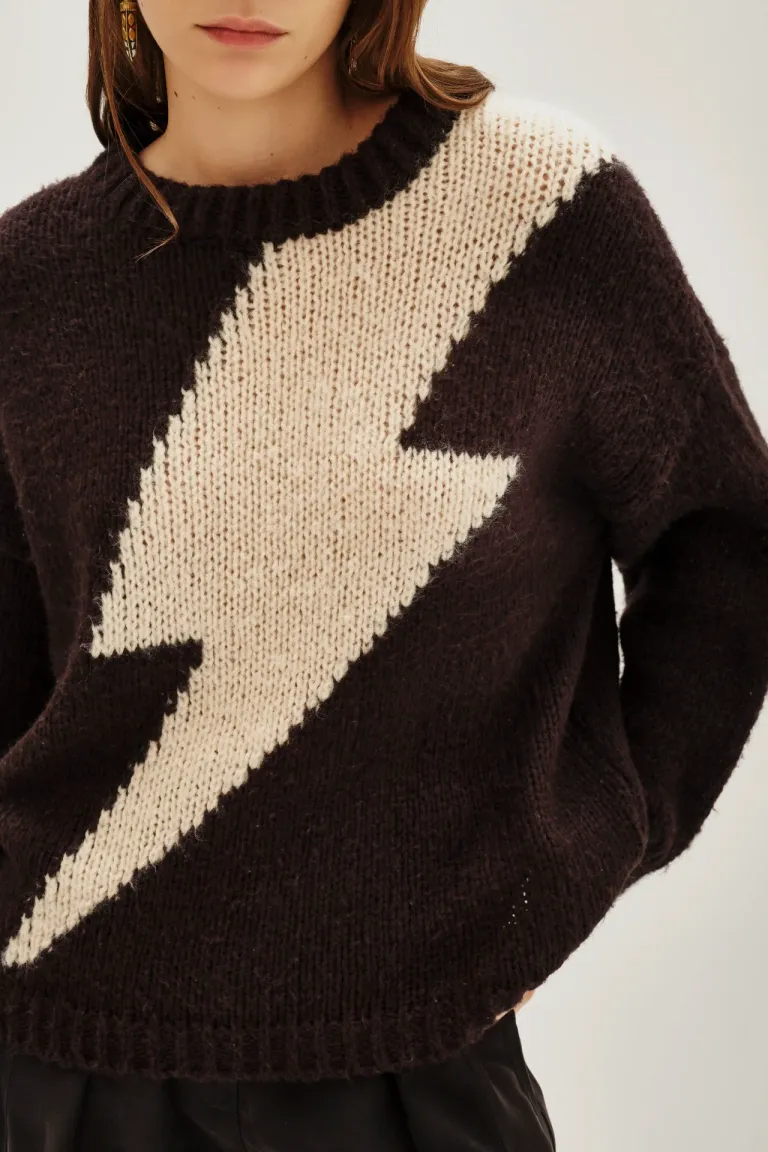 Sweater de tejido con diseño de rayo a contratono, cuello redondo y calce relajado de Rapsodia en Buzos y Sweaters para argentina
