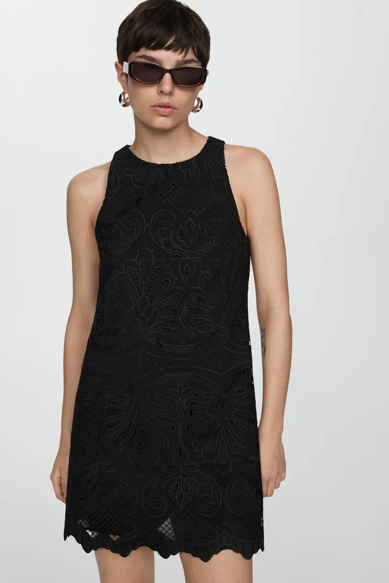 Vestido corto bordado de Mango en Vestidos para argentina