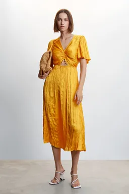 Vestido satinado con abertura de Mango en Vestidos para argentina