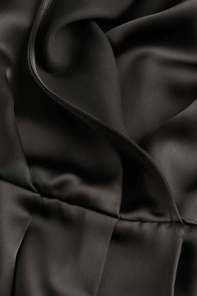 Vestido cruzado satén de H&M en Vestidos para argentina