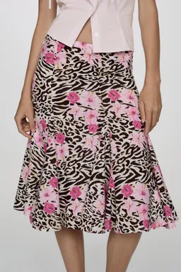 Falda midi leopardo de Mango en Faldas para argentina
