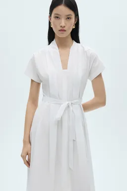 Vestido con pliegues lazo de Mango en Vestidos para argentina