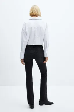 Jean flare tiro bajo de Mango en Pantalones para argentina