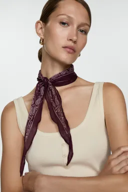 Top tirantes con botones de Mango en Tops para argentina
