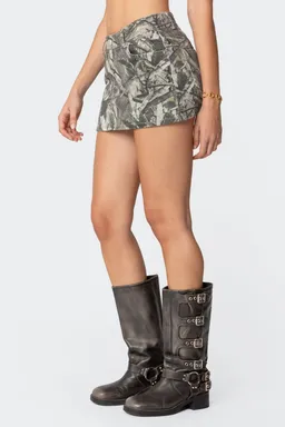 Mini falda denim camuflada de Edikted en Shorts para argentina