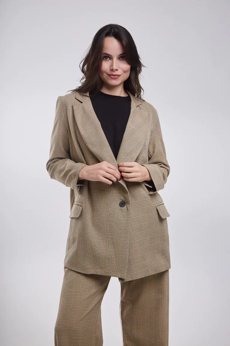 Blazer oversize de corte amplio en tela cuadrilla para un estilo elegante y moderno de Belle en Blazers para argentina