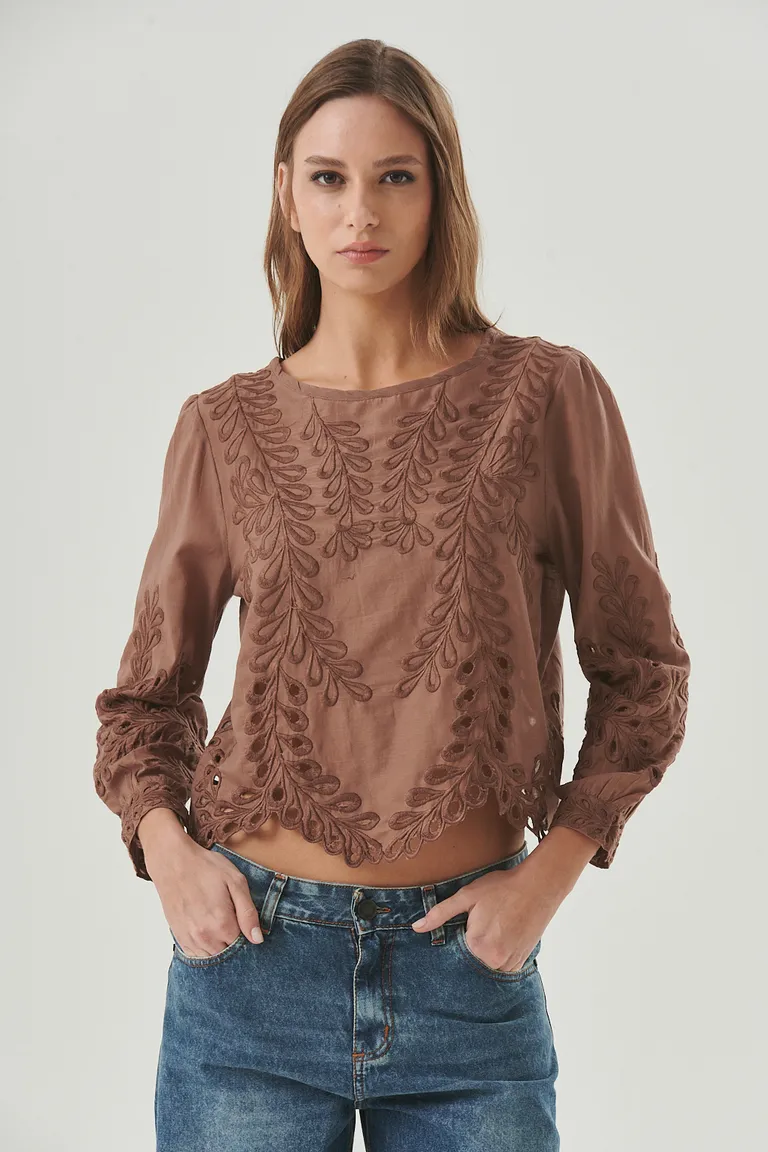 Blusa marrón con bordados decorativos para mujer de Sweet en Blusas para argentina