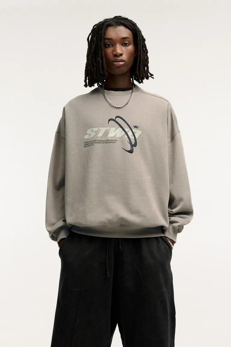 Sudadera lavada stwd de Pull&Bear en Buzos y Sweaters para argentina
