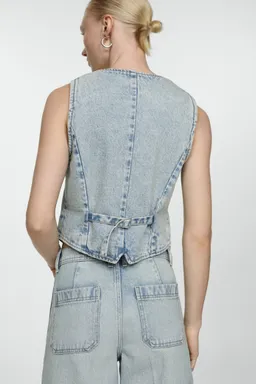 Chaleco jean costuras de Mango en Chalecos para argentina