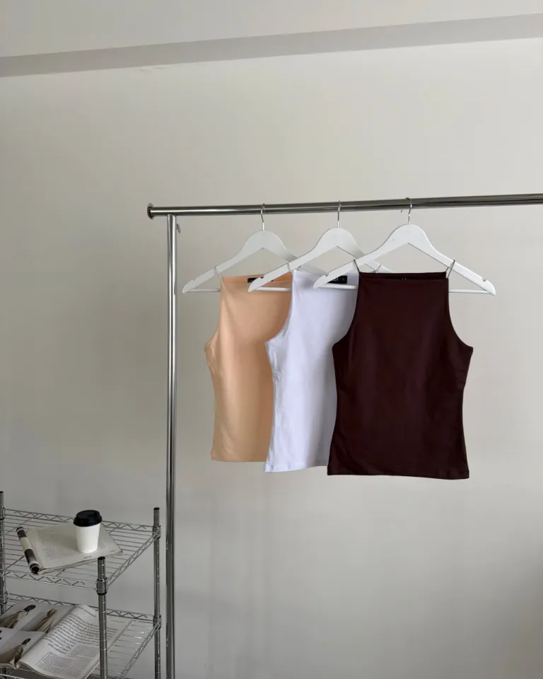 Remera de corte recto y sin mangas para mujer de Apricot en Remeras para argentina