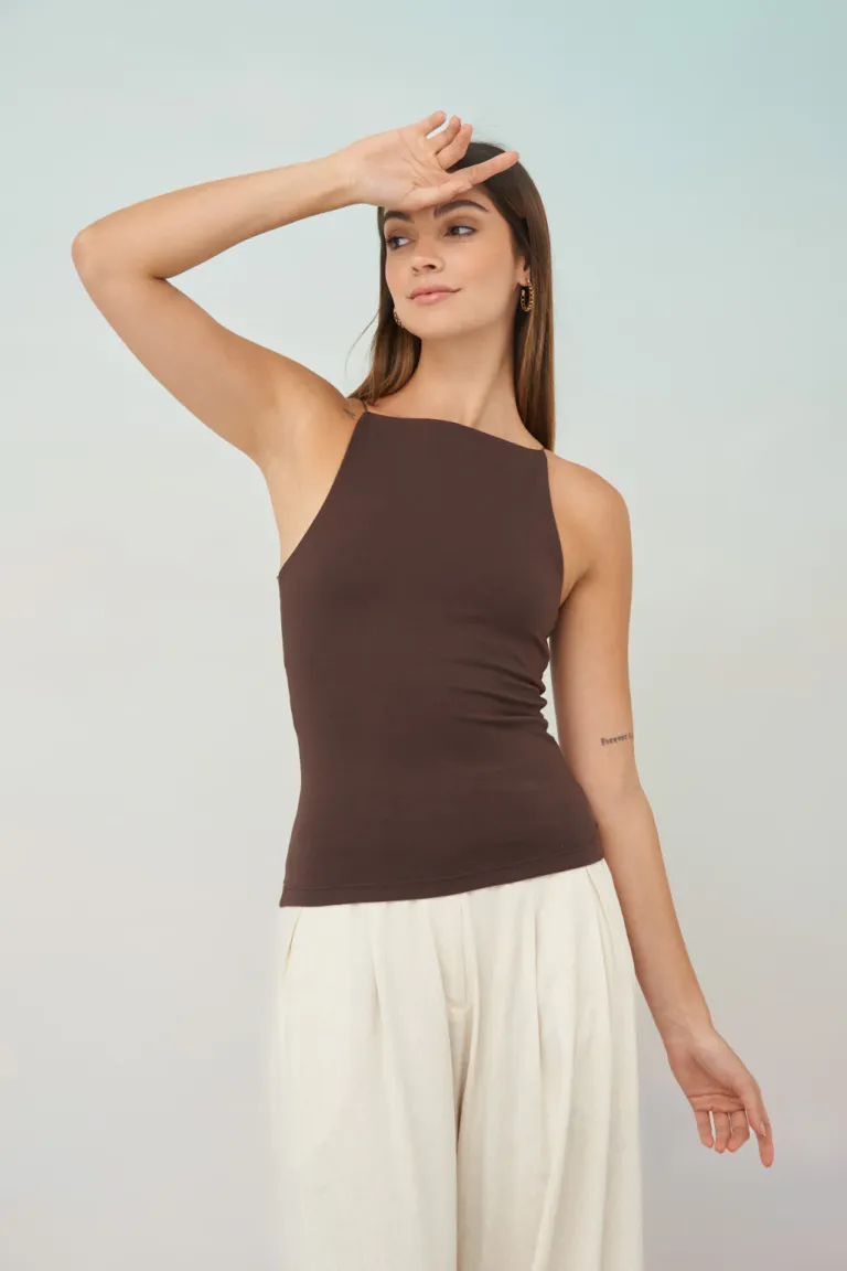 Remera de corte recto y sin mangas para mujer de Apricot en Remeras para argentina