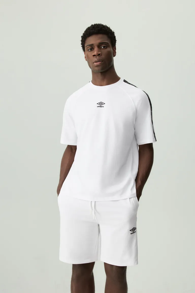 Remera deportiva umbro de Lefties en Remeras y Polos para argentina