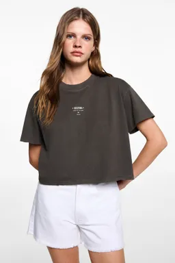 Camiseta crop estampada de Mango Teen en Remeras para argentina