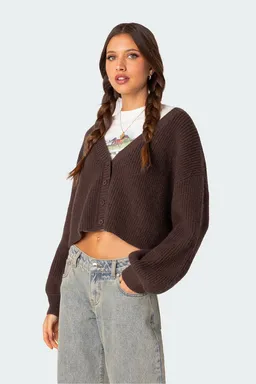 Cárdigan sabrina corto punto grueso de Edikted en Buzos y Sweaters para argentina