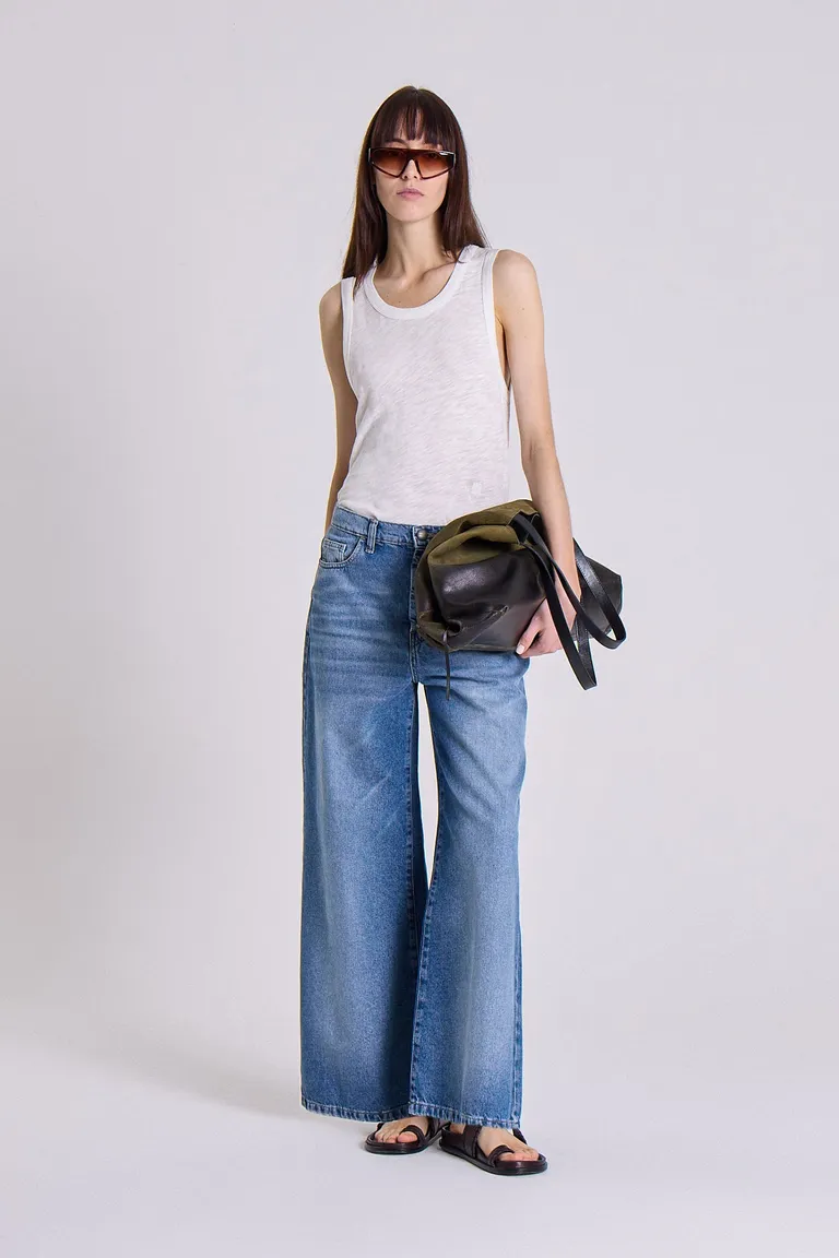 Pantalones de tiro medio con pierna acampanada en estilo seventies de Maria Cher en Pantalones para argentina