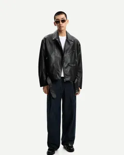 Campera símil cuero de Bershka en Abrigos y Camperas para argentina