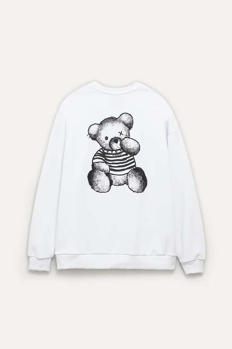 Buzo blanco con estampa de osos, prenda versátil y abrigada para el día a día de 47 Street en Buzos y Sweaters para argentina