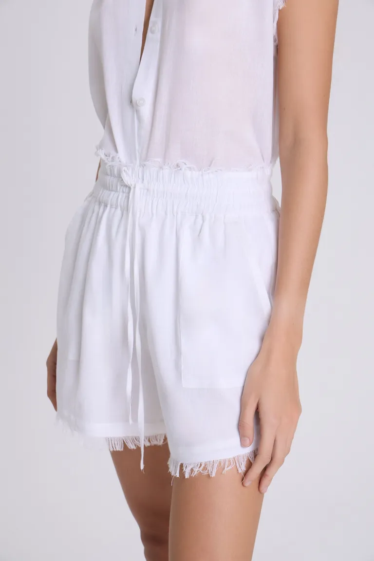 Short blanco de corte corto y elegante para mujer de Maria Cher en Shorts para argentina