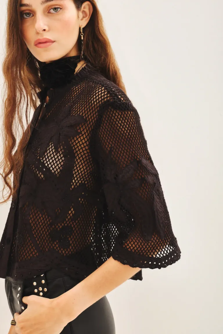 Camisa de red de algodón con bordados y lentejuelas, de diseño exclusivo y delicado de Rapsodia en Camisas para argentina