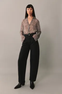 Camisa fluida animal print de Mango en Camisas para argentina