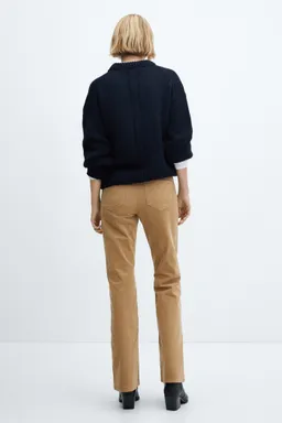 Pantalón flare tiro medio de Mango en Pantalones para argentina
